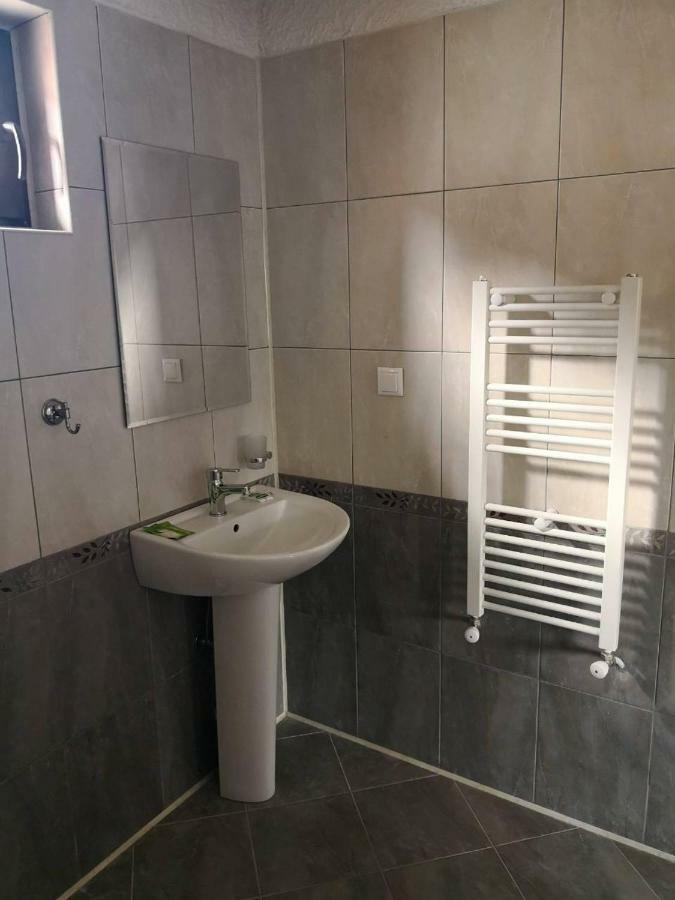 Hotel Yurukovata Kashta Kopriwschtiza Exterior foto