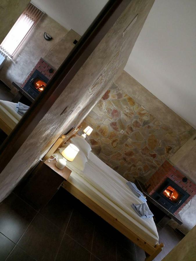 Hotel Yurukovata Kashta Kopriwschtiza Exterior foto