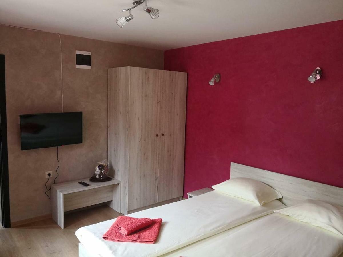Hotel Yurukovata Kashta Kopriwschtiza Exterior foto
