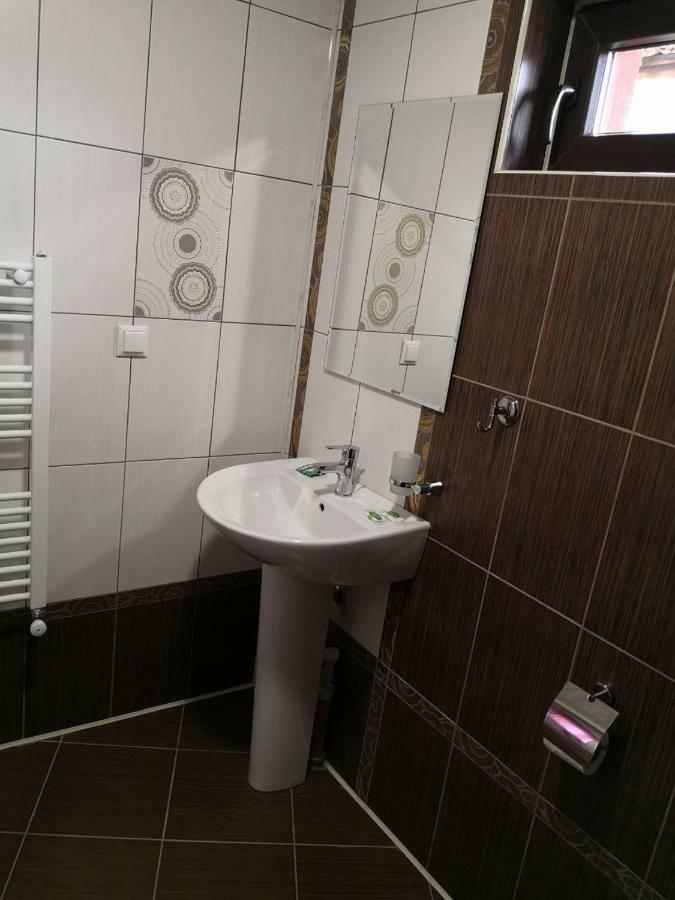 Hotel Yurukovata Kashta Kopriwschtiza Exterior foto